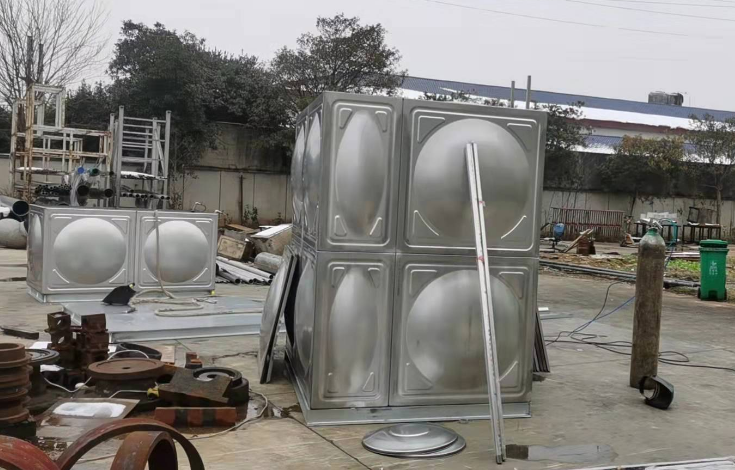 山南不锈钢保温水箱的构成和保温层的材质